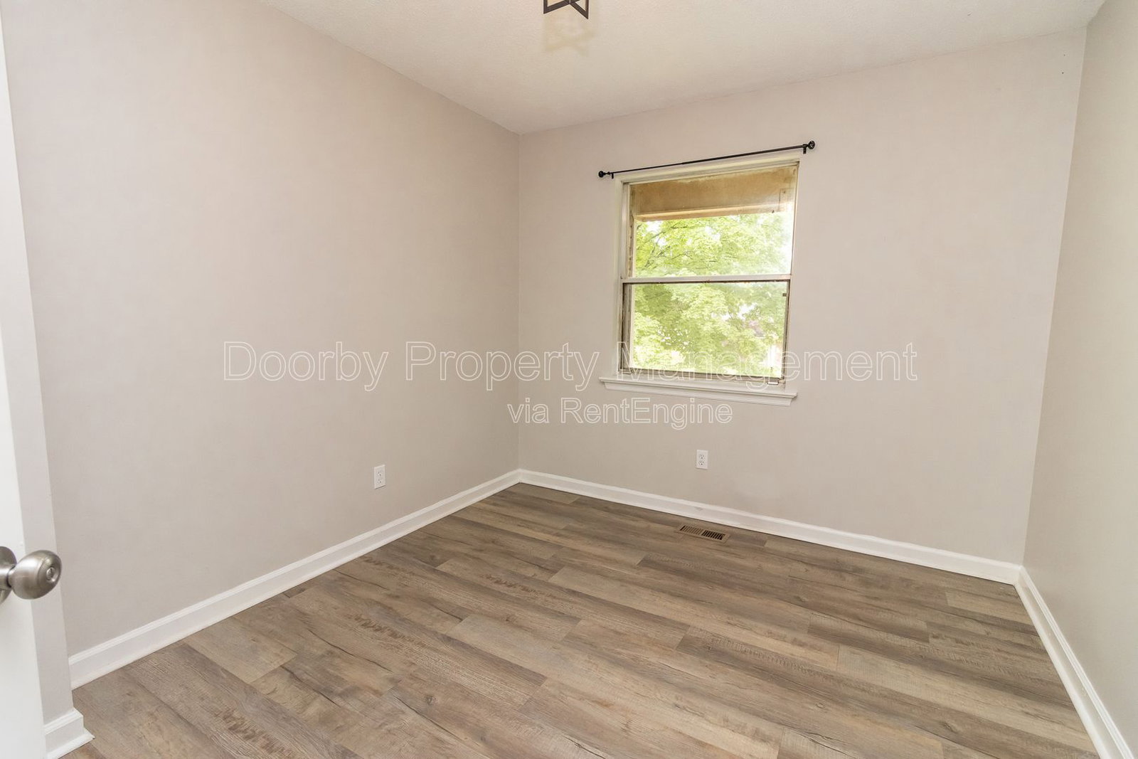 Gallery Image 15