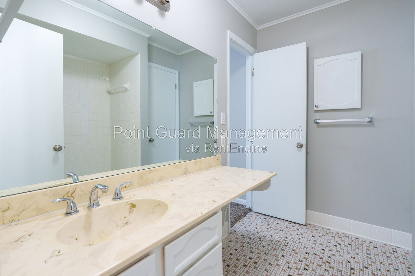Gallery Image 15