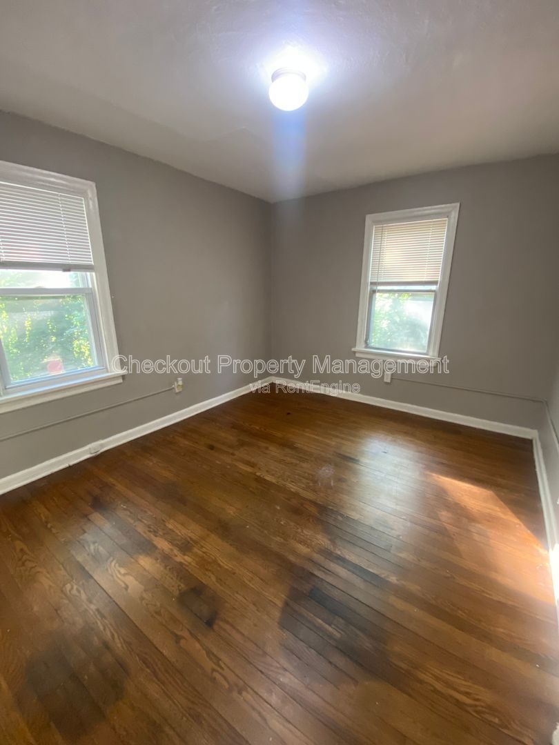 Gallery Image 10