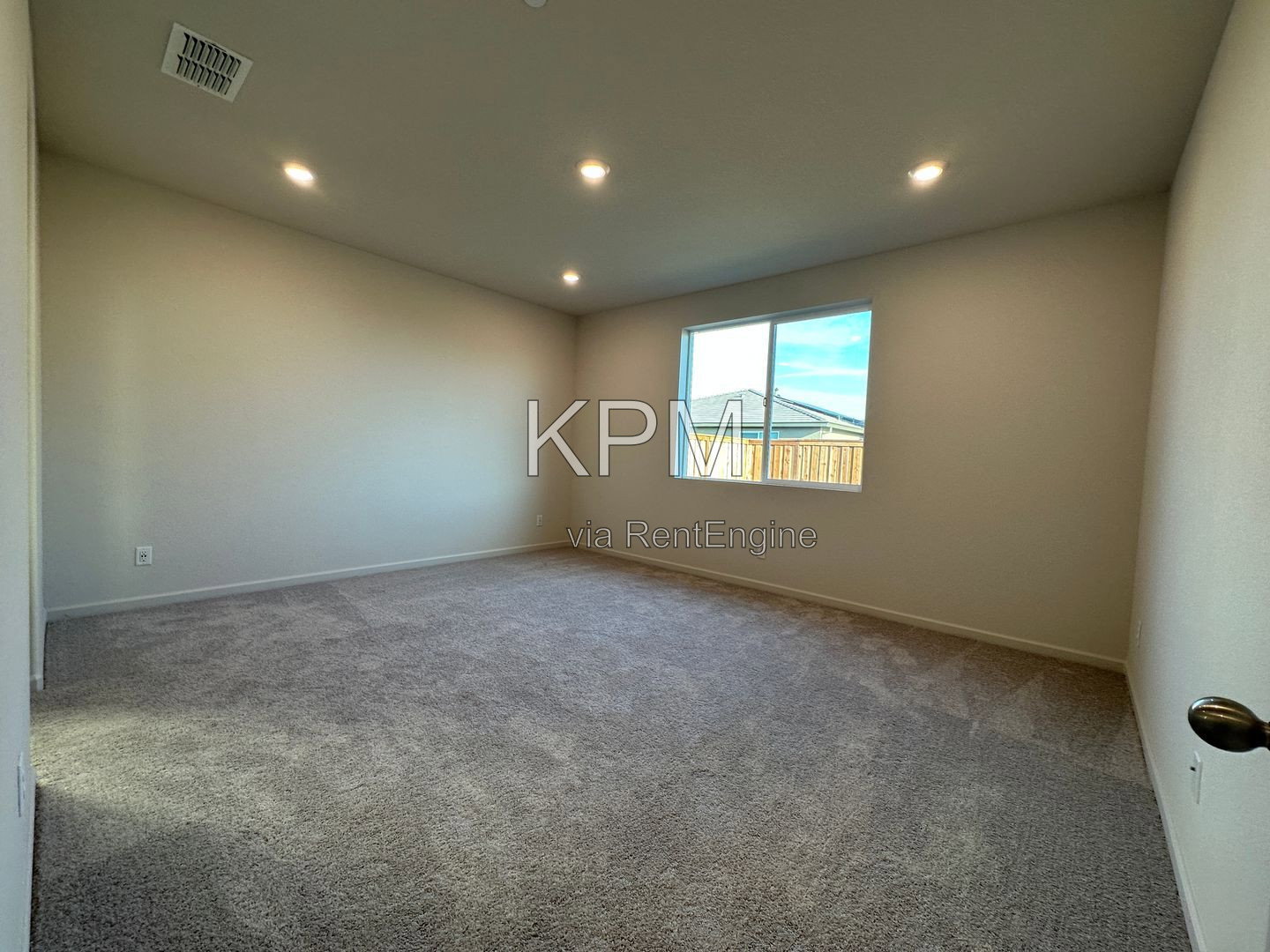 Gallery Image 36