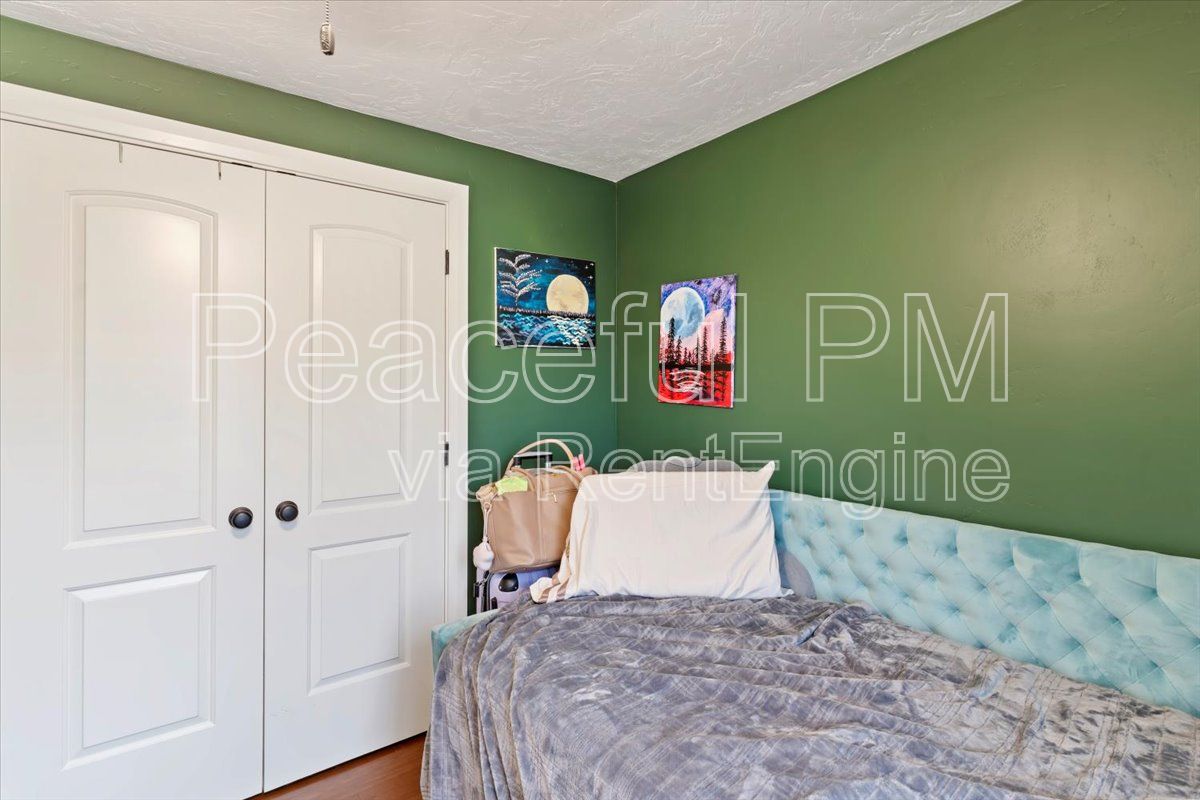 Gallery Image 21