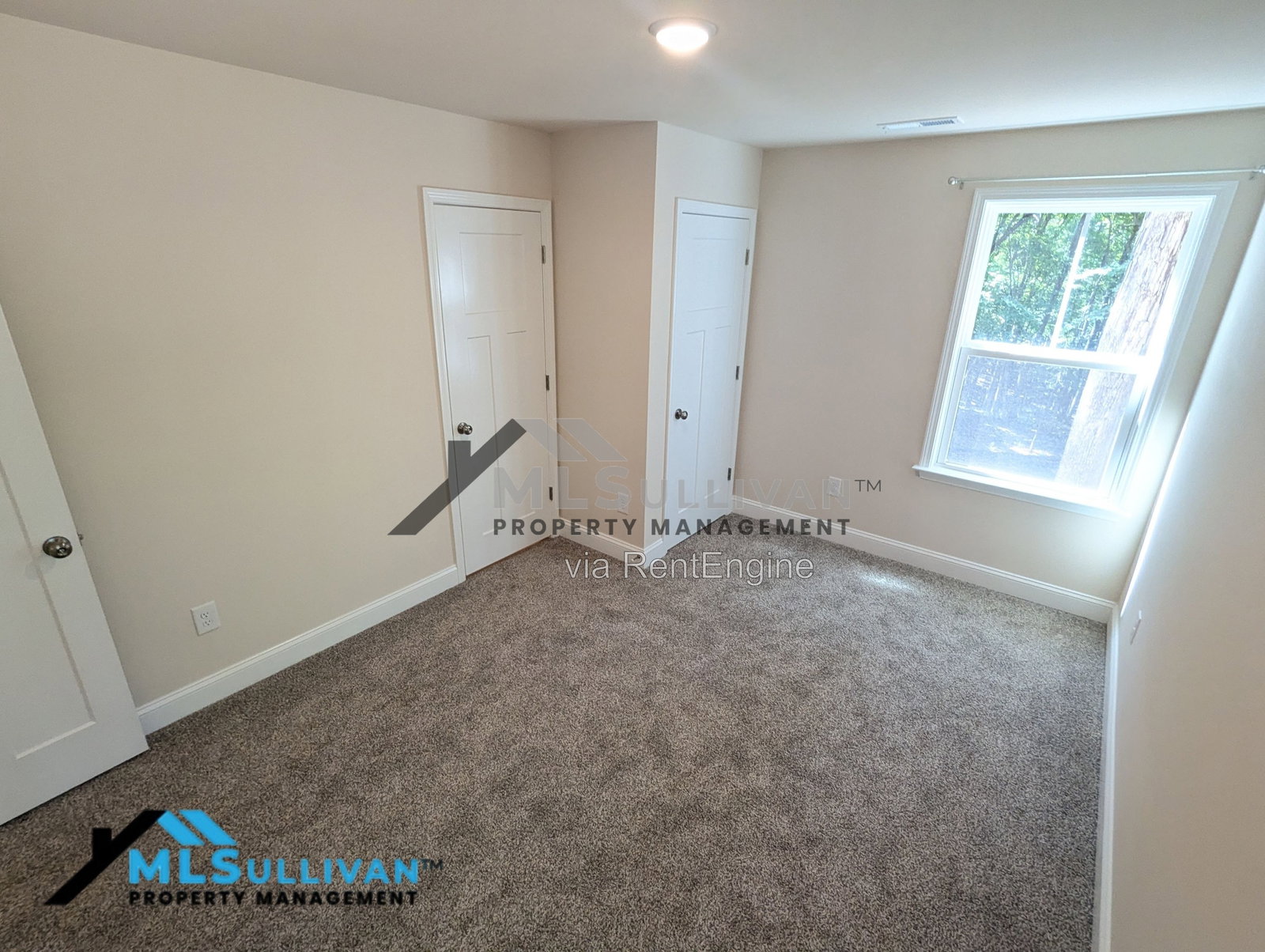Gallery Image 17