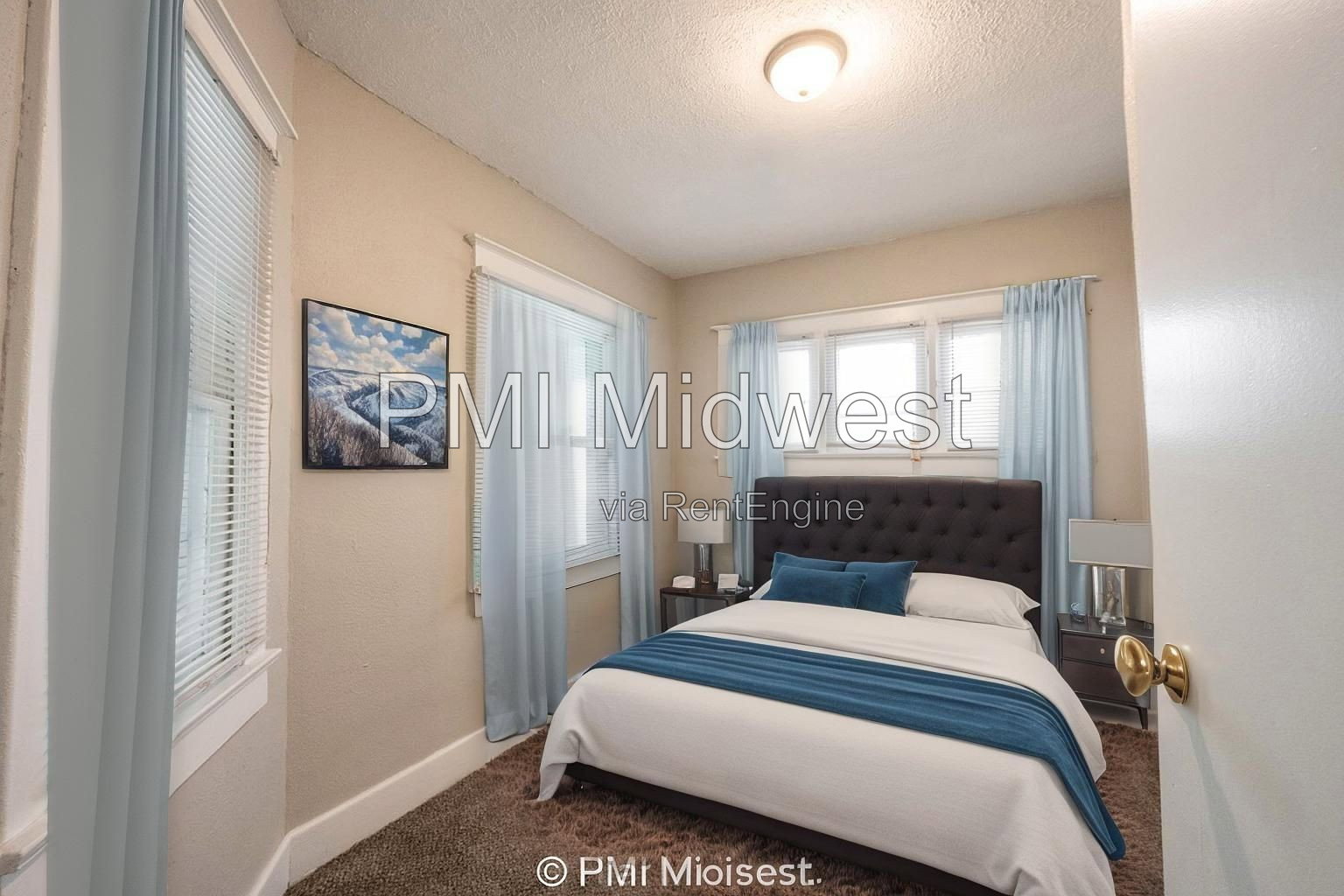 Gallery Image 17