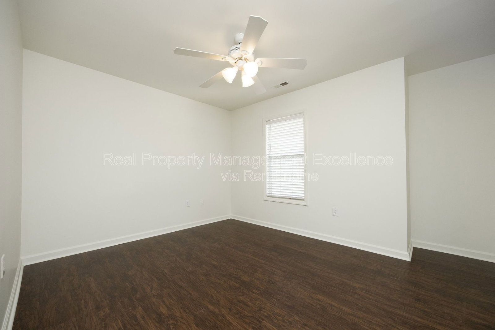 Gallery Image 20