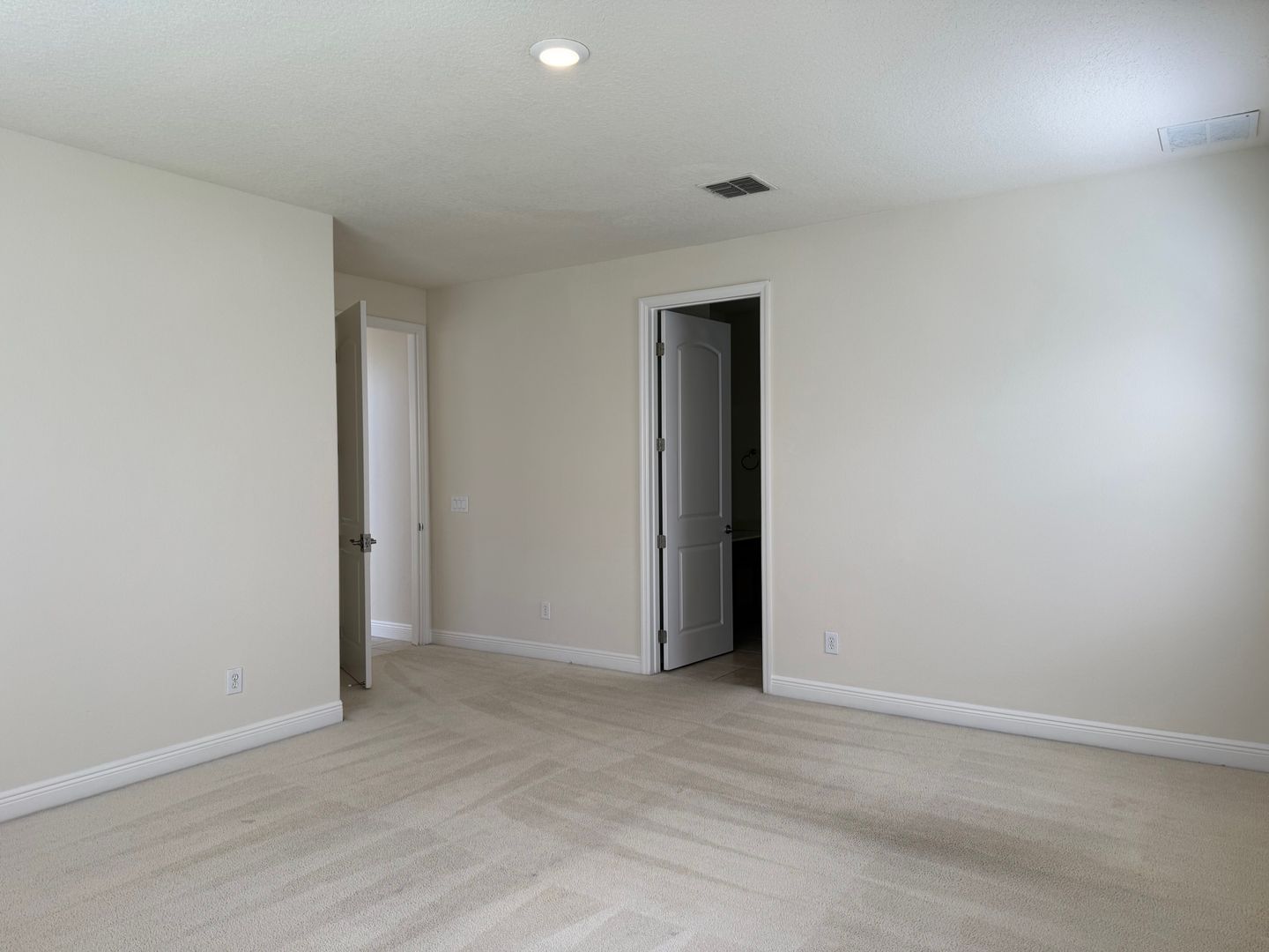 Gallery Image 19