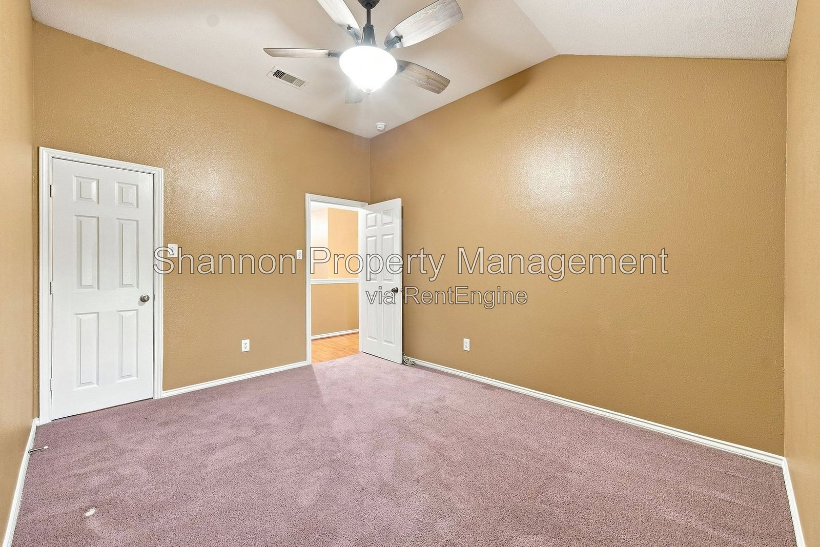 Gallery Image 39