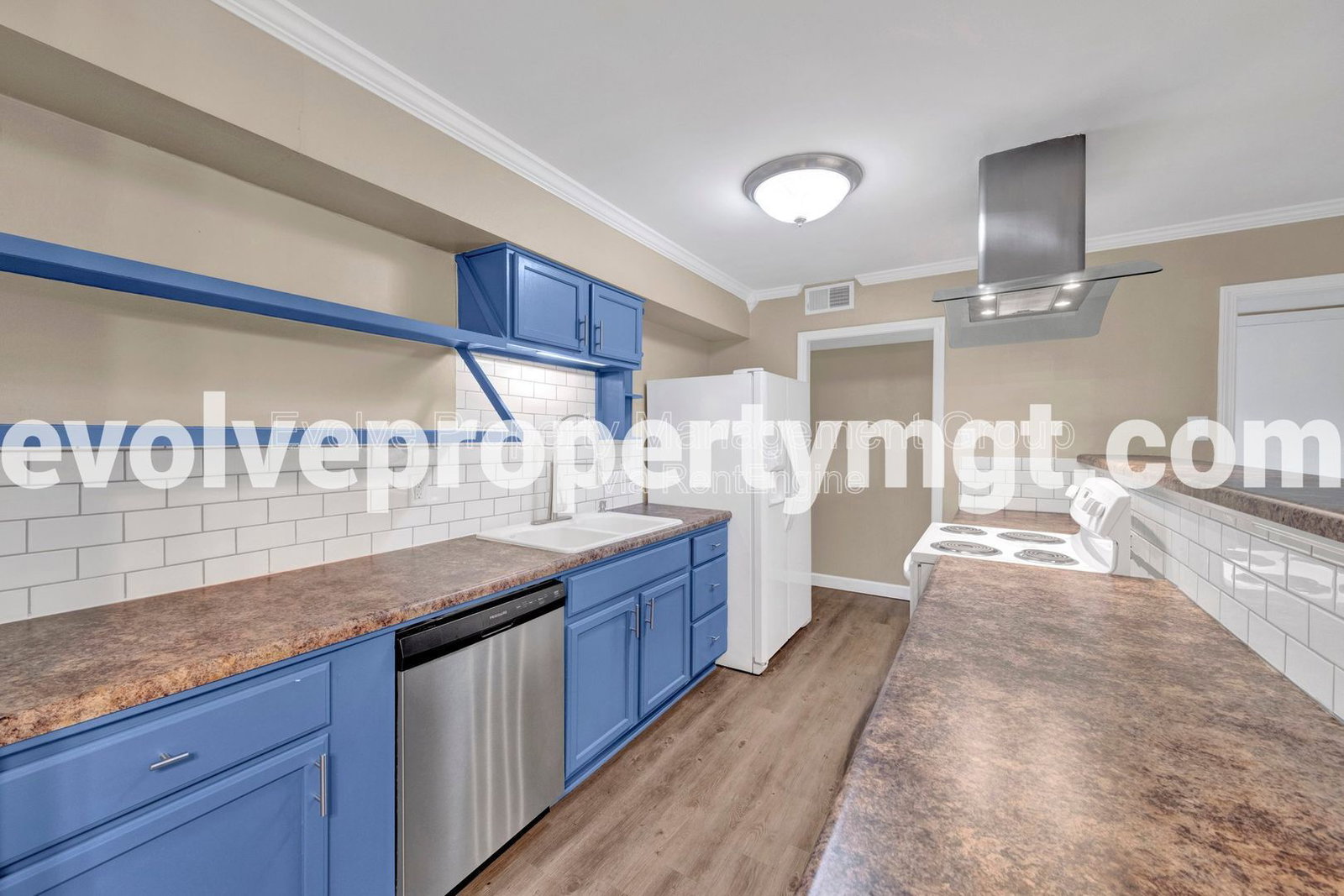 Gallery Image 14