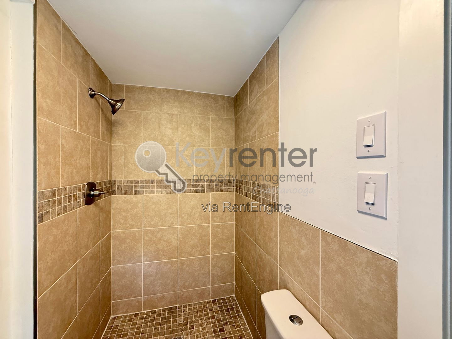 Gallery Image 16