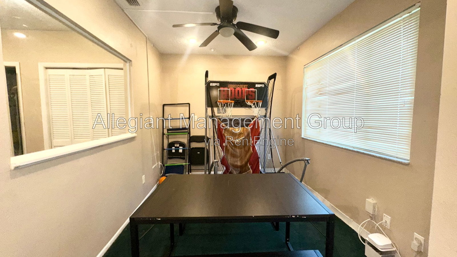 Gallery Image 16