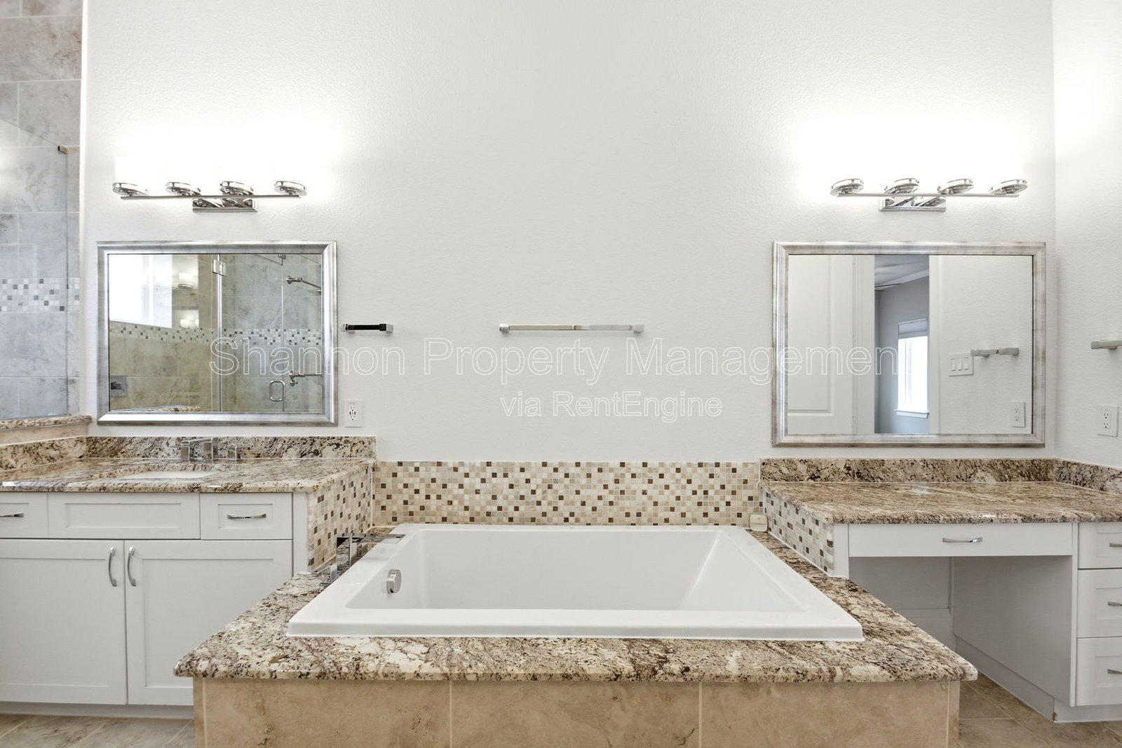 Gallery Image 19