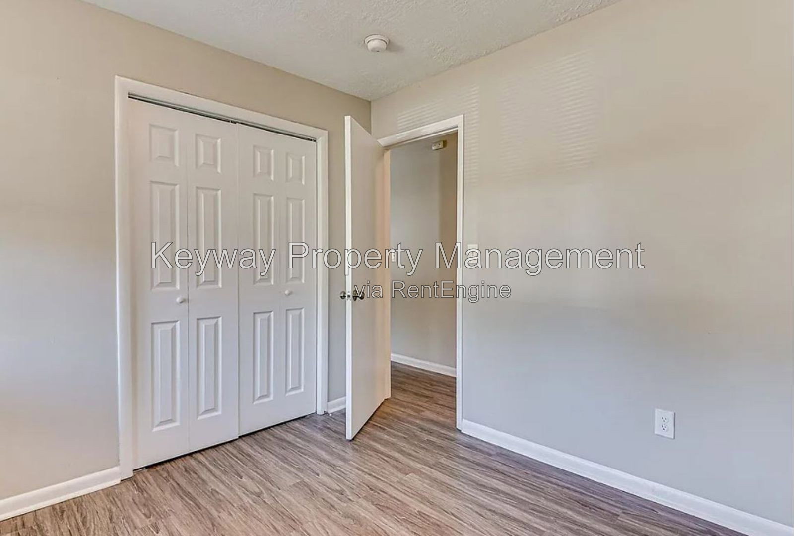 Gallery Image 17