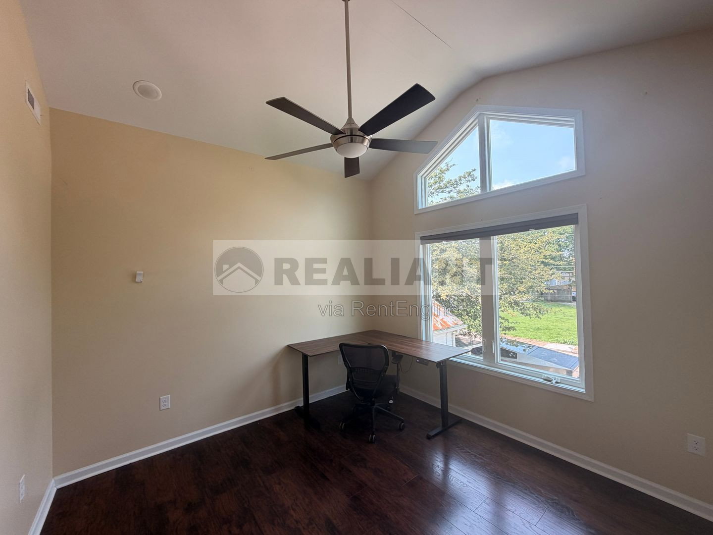 Gallery Image 17