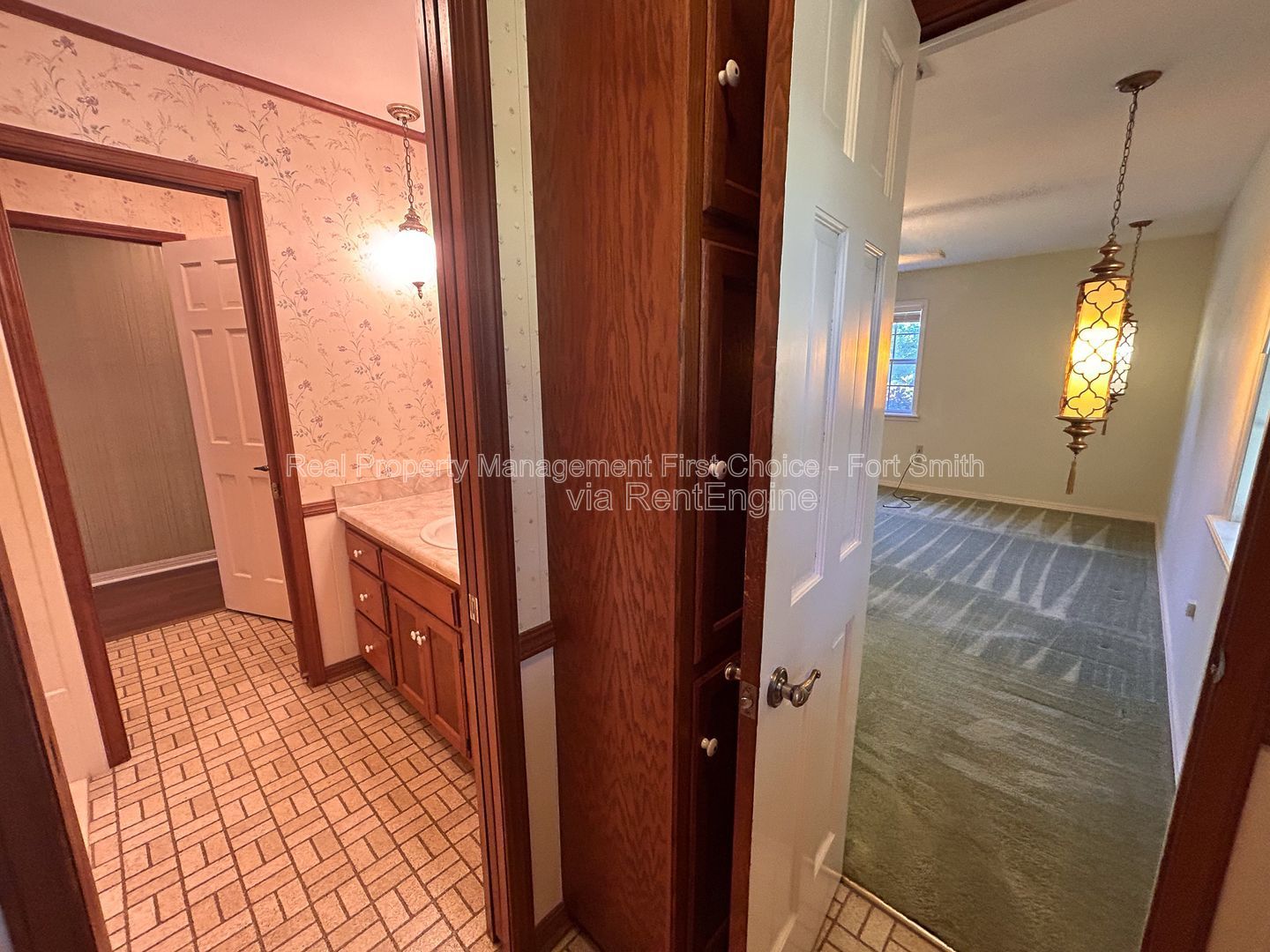 Gallery Image 40