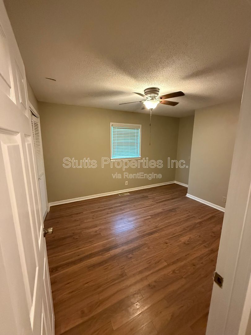 Gallery Image 11