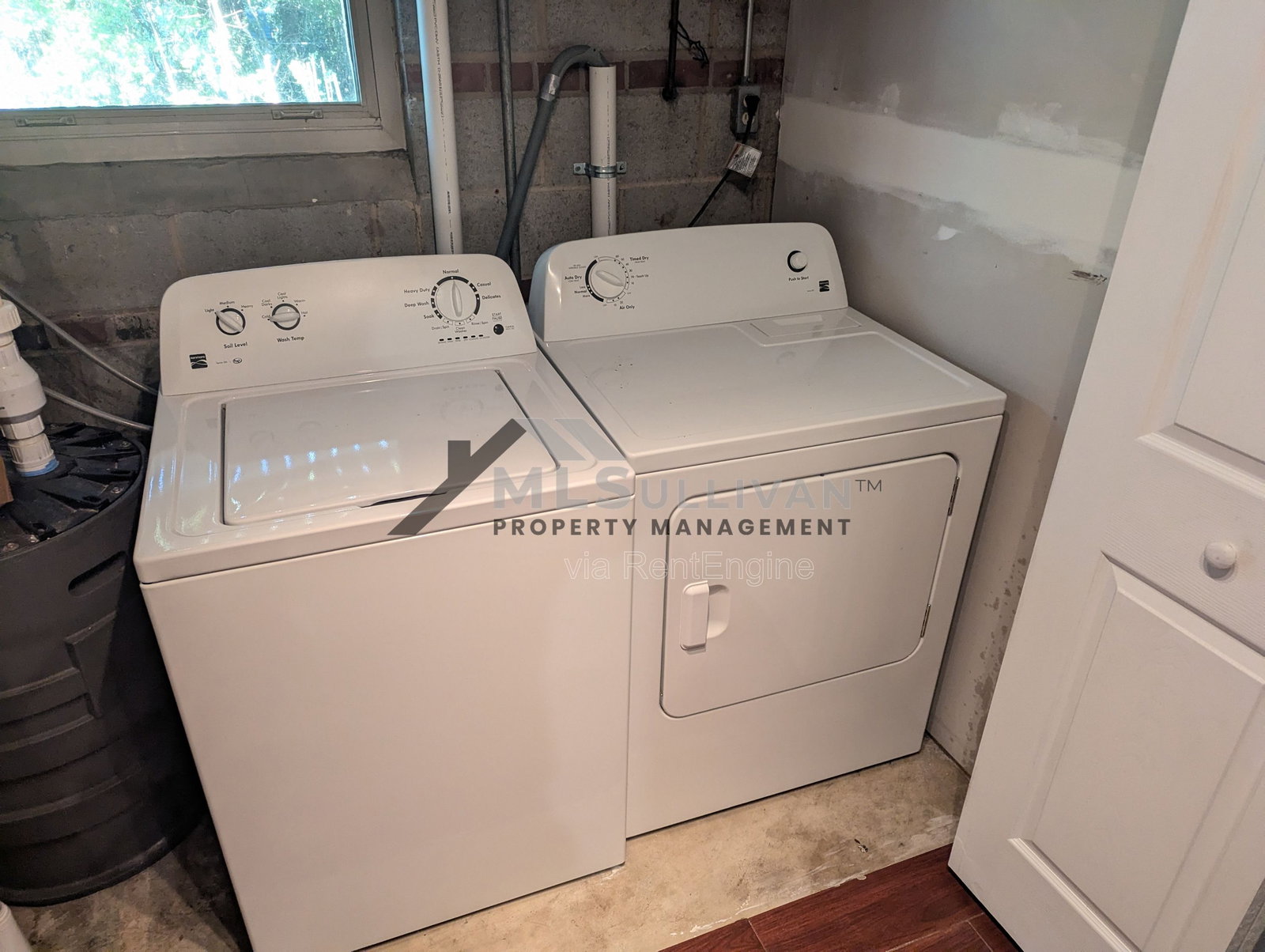 Gallery Image 14