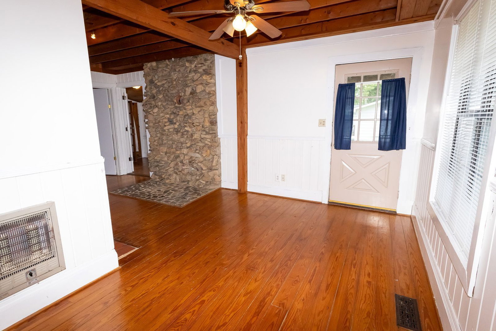 Gallery Image 7