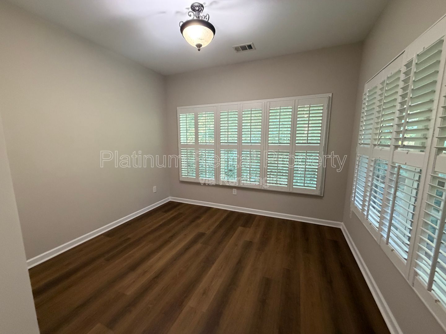 Gallery Image 19