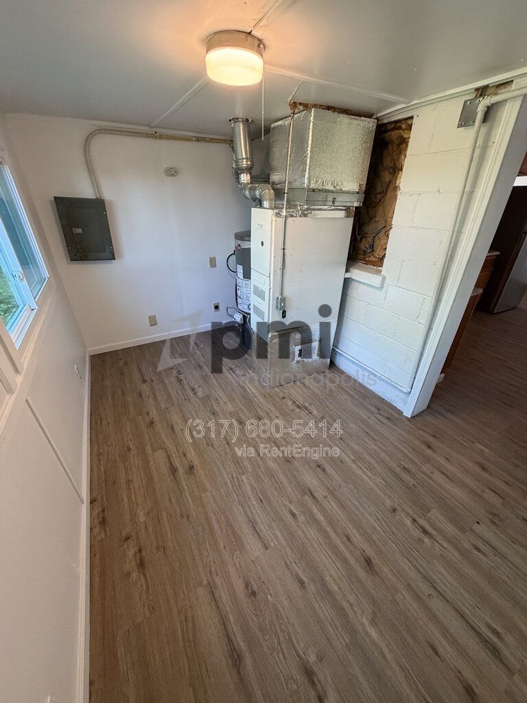 Gallery Image 24
