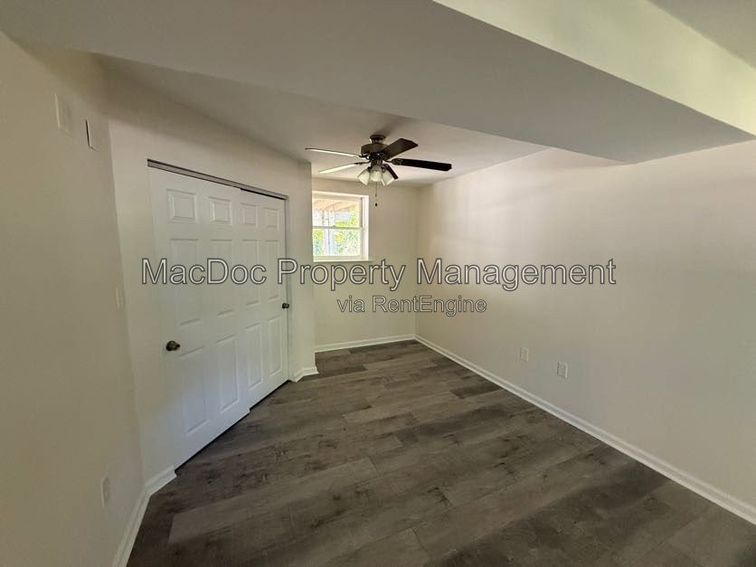 Gallery Image 33