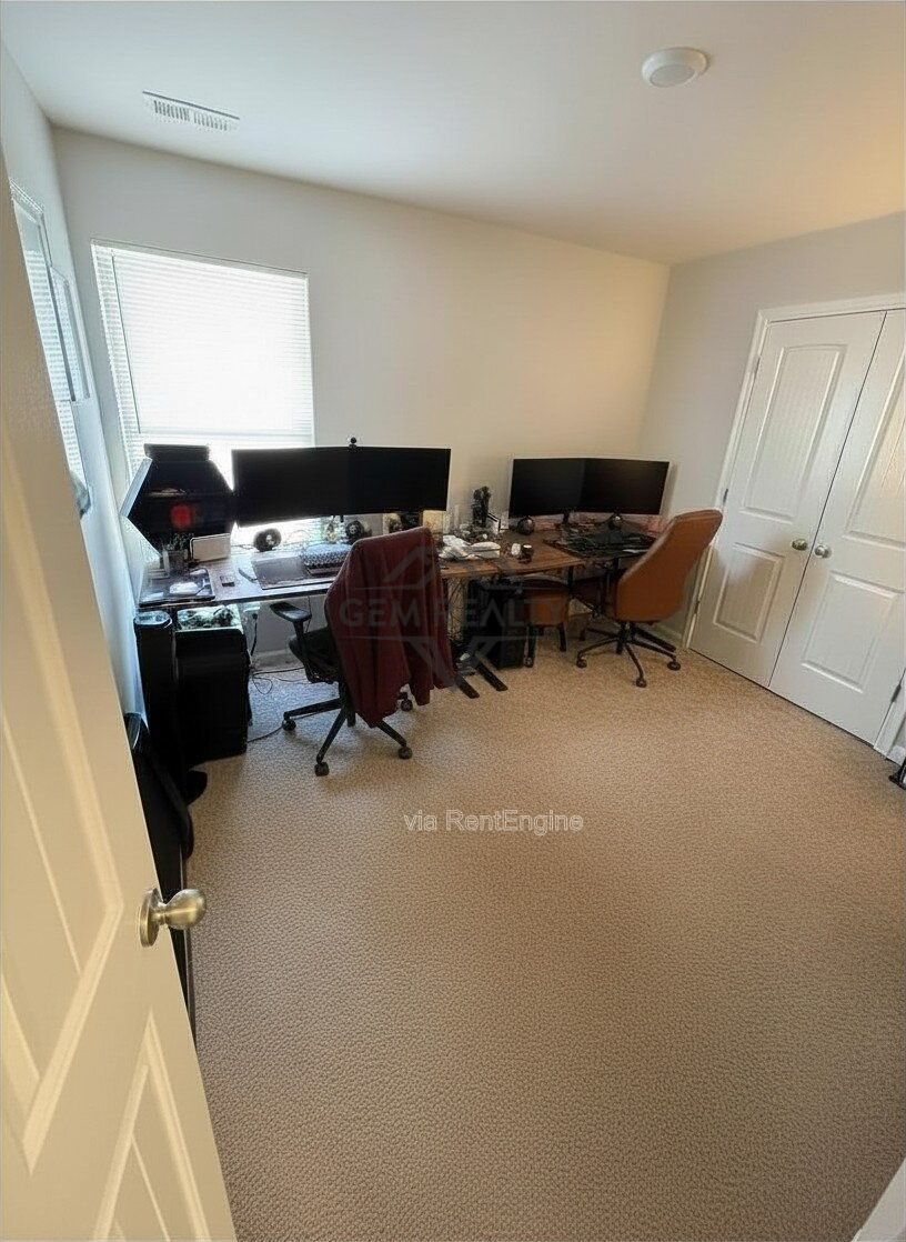 Gallery Image 17