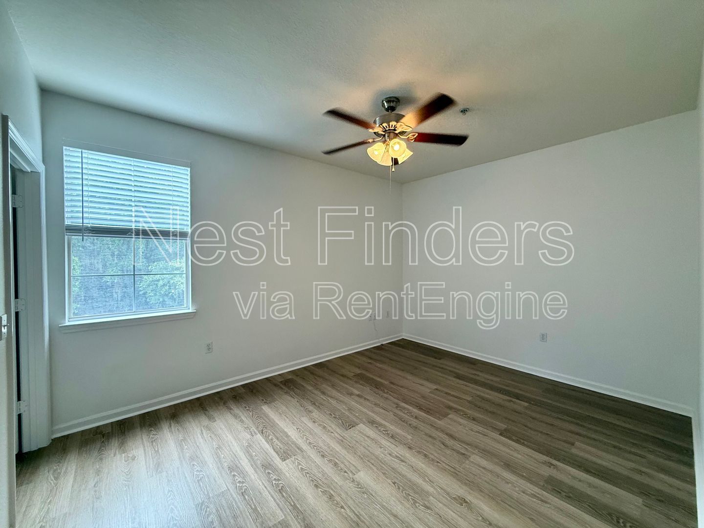 Gallery Image 37
