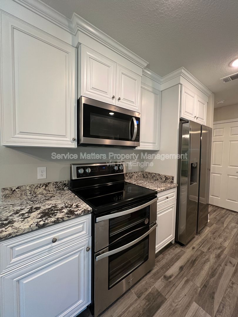 Gallery Image 13