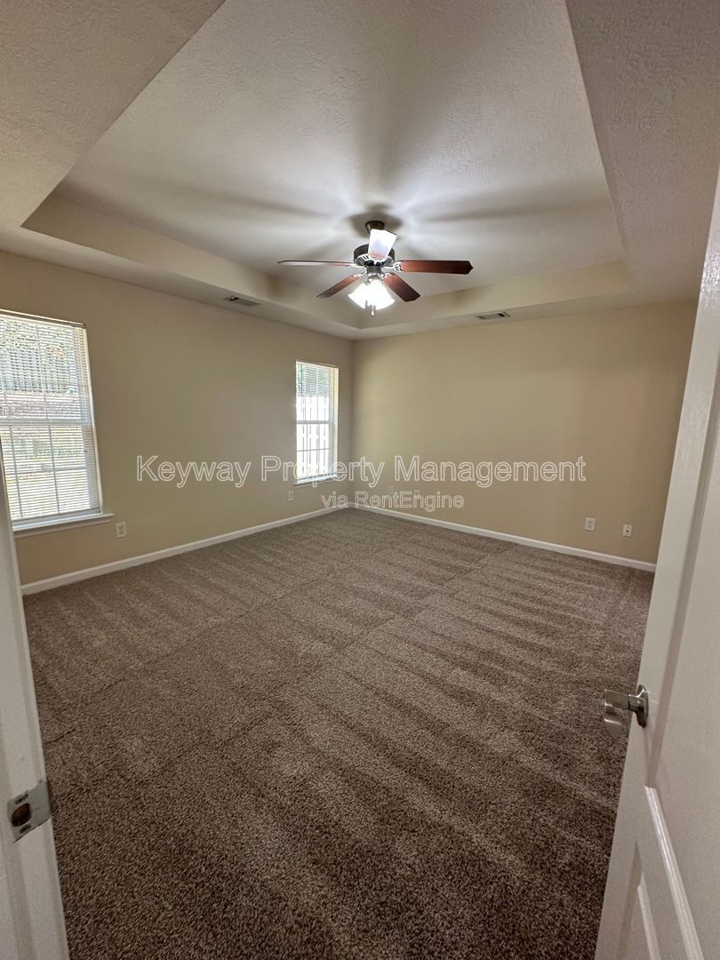 Gallery Image 17