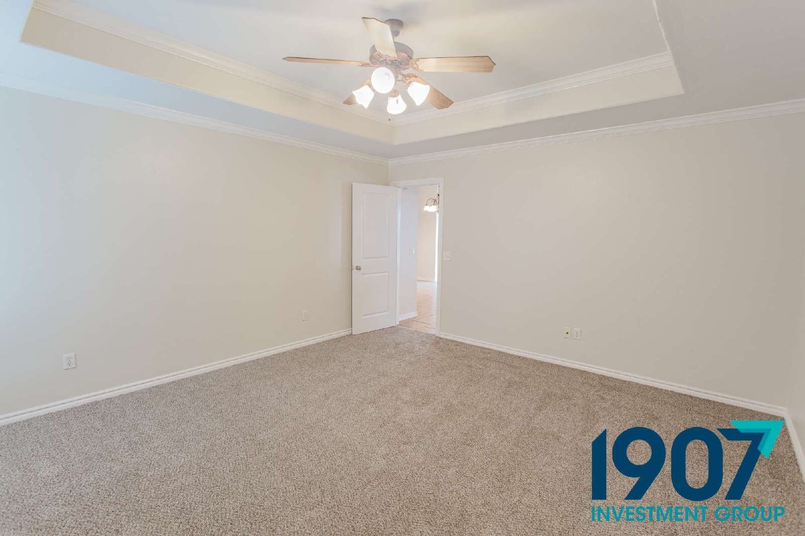Gallery Image 16
