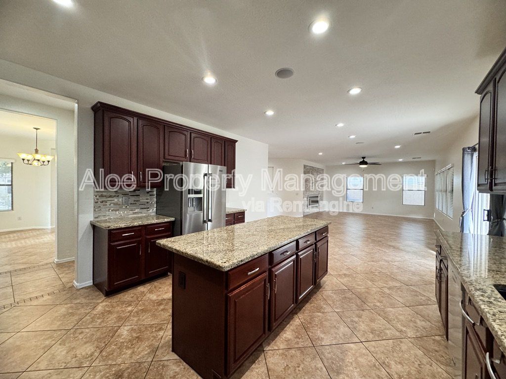 Gallery Image 47