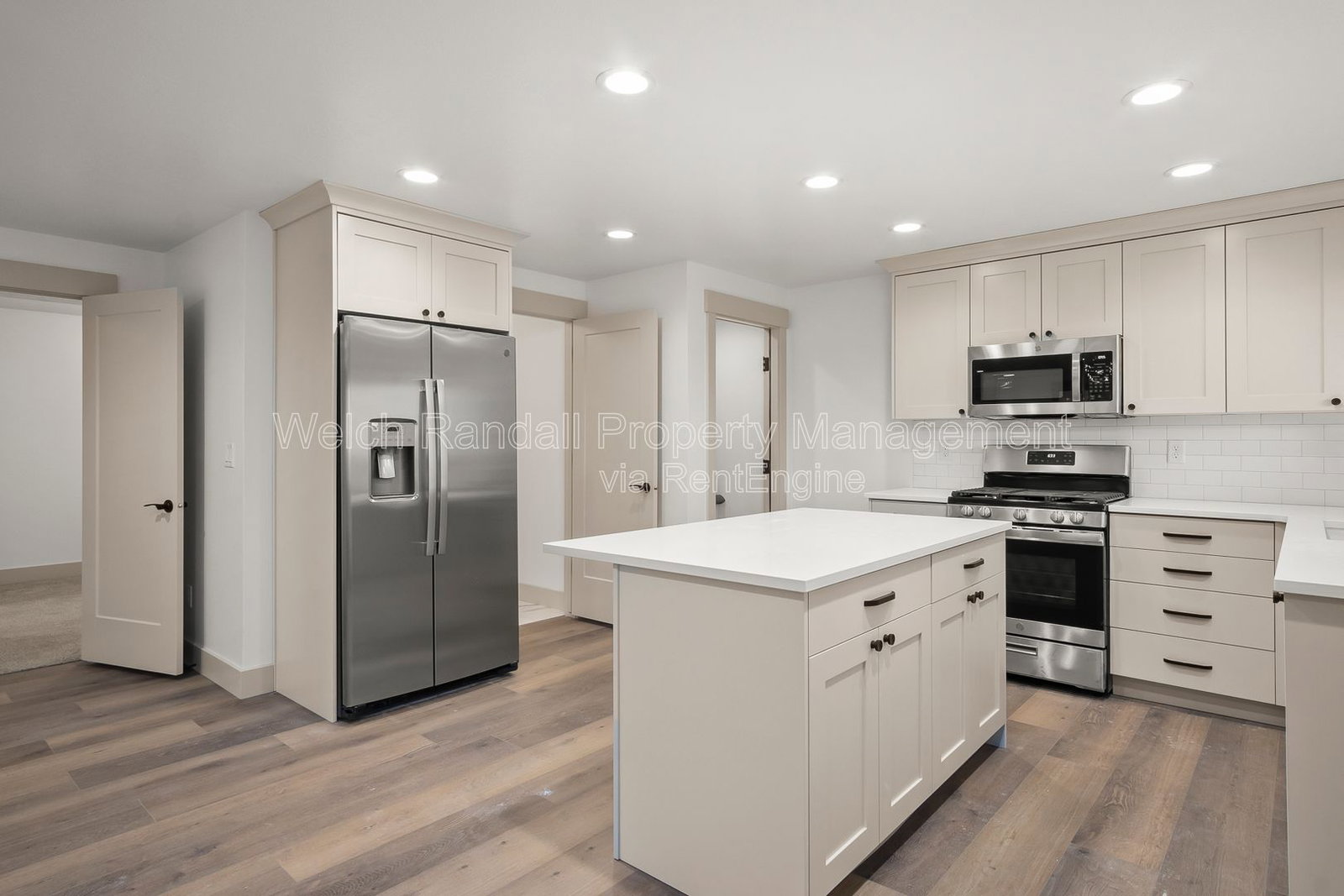 Gallery Image 17