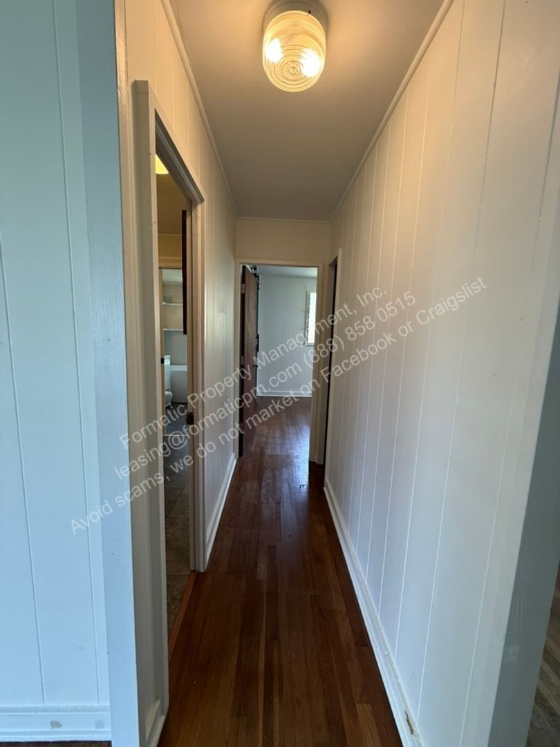 Gallery Image 16