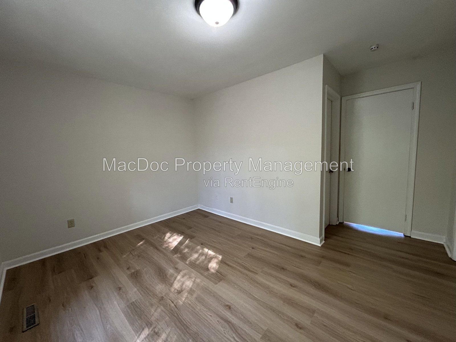 Gallery Image 21