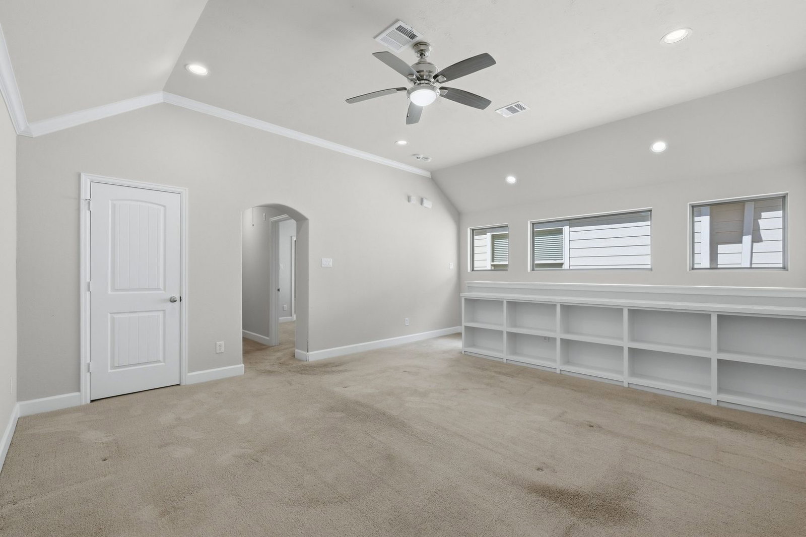 Gallery Image 14