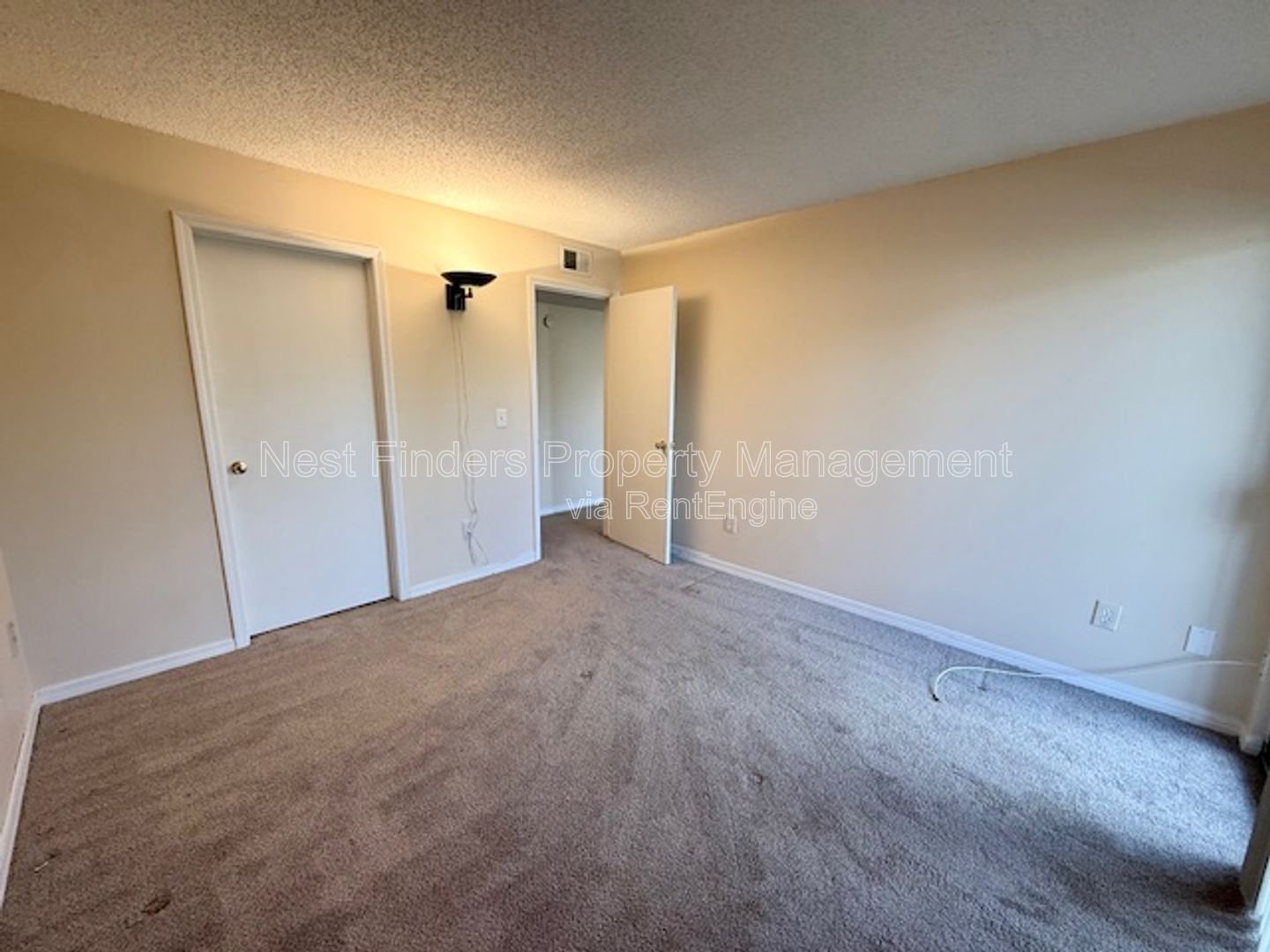 Gallery Image 22