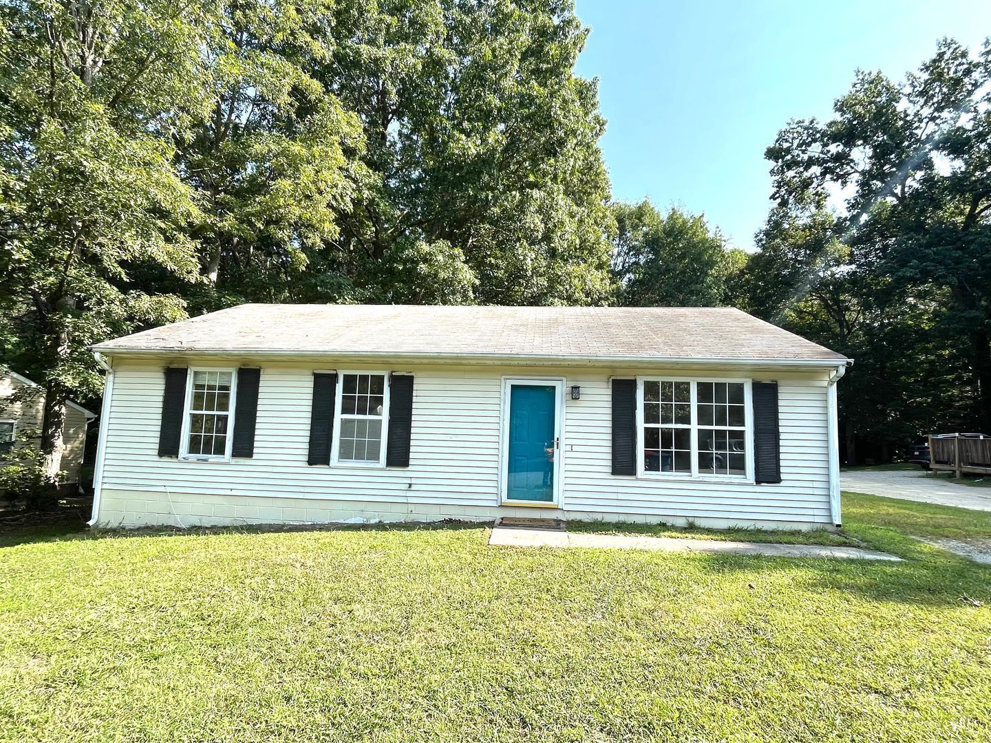 Gallery Image 0