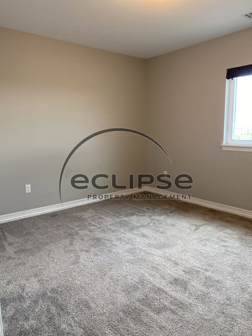 Gallery Image 25