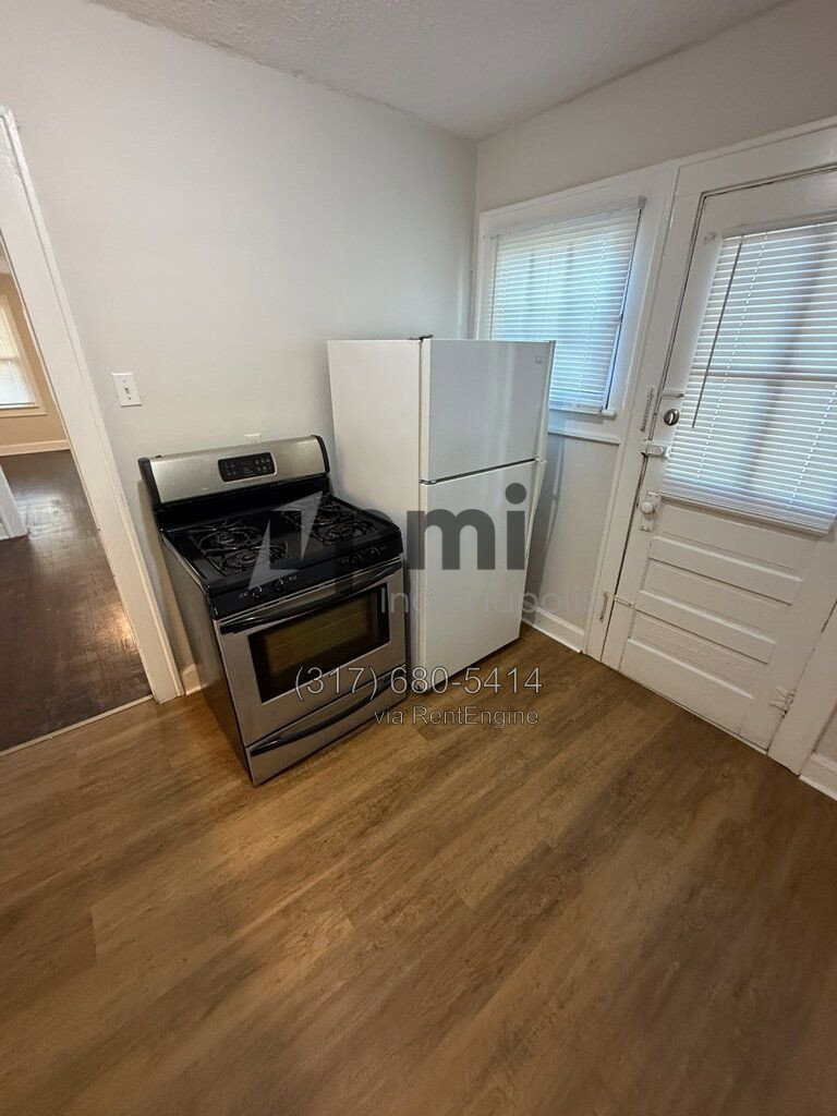 Gallery Image 9