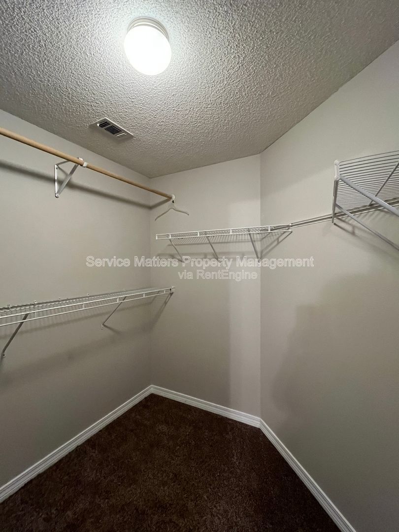 Gallery Image 18