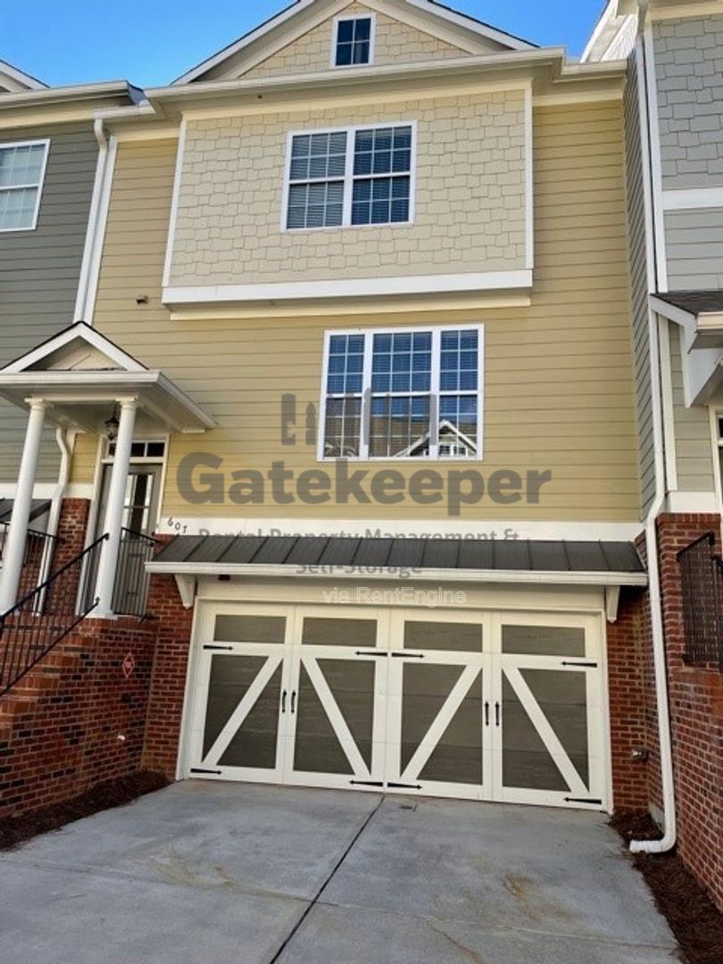 Gallery Image 0