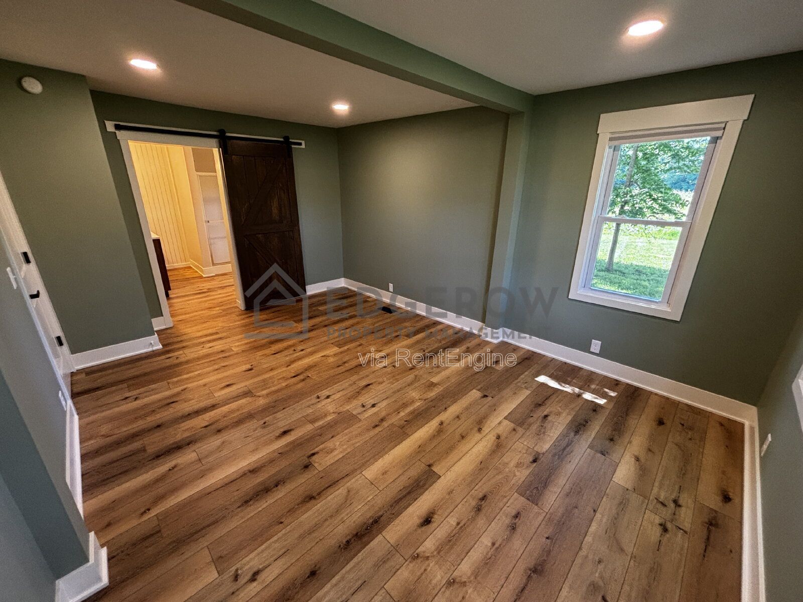 Gallery Image 8