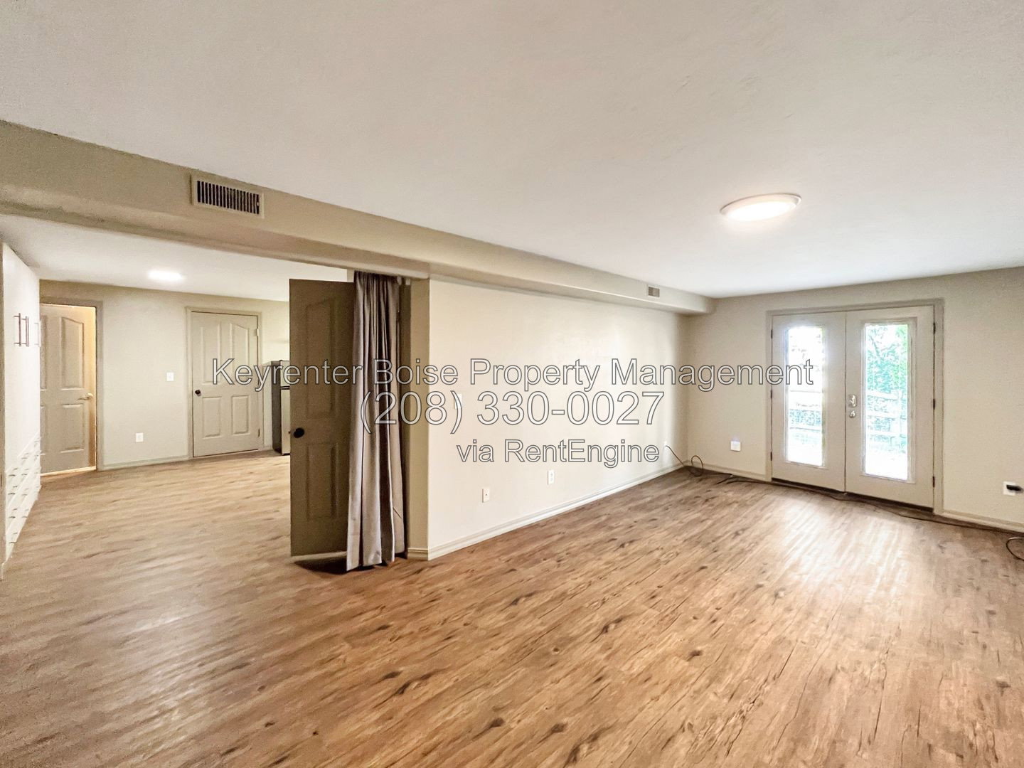 Gallery Image 16