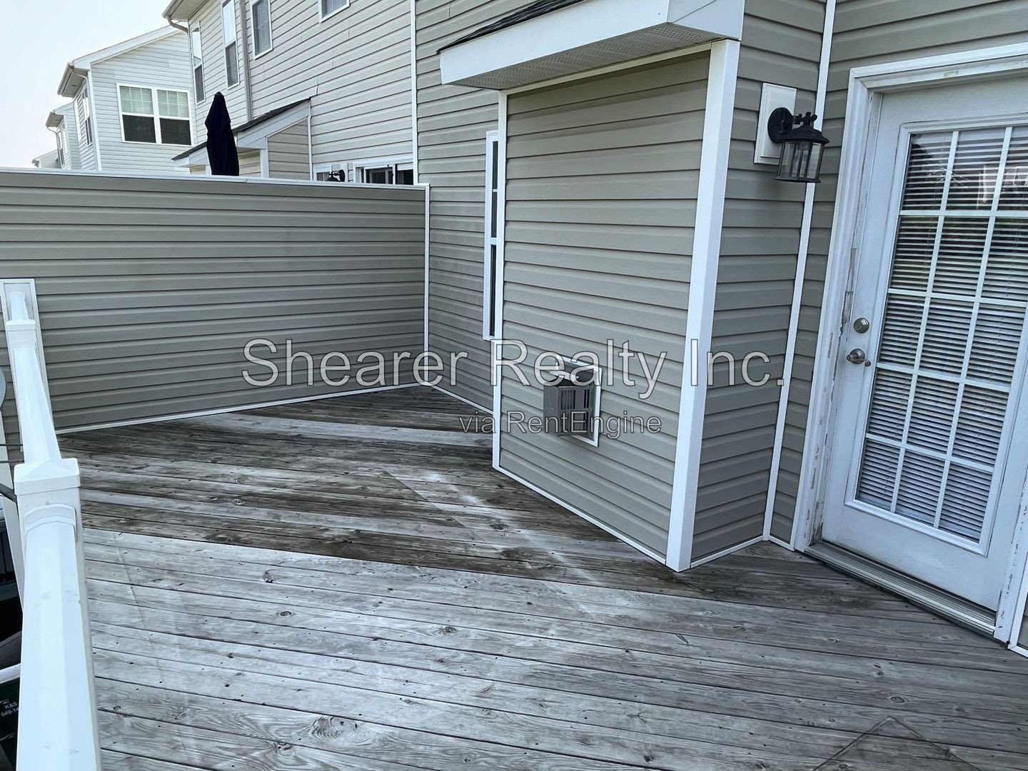 Gallery Image 16