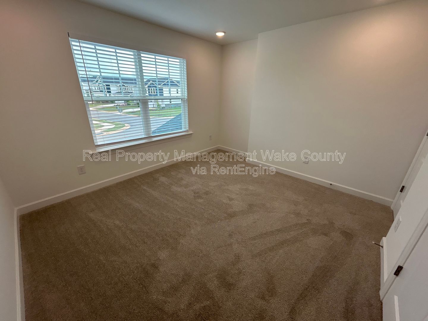 Gallery Image 28