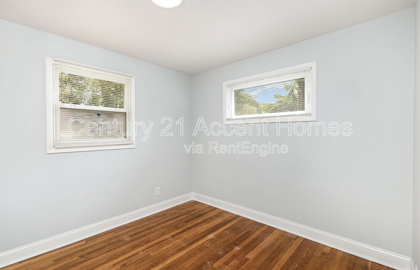 Gallery Image 15
