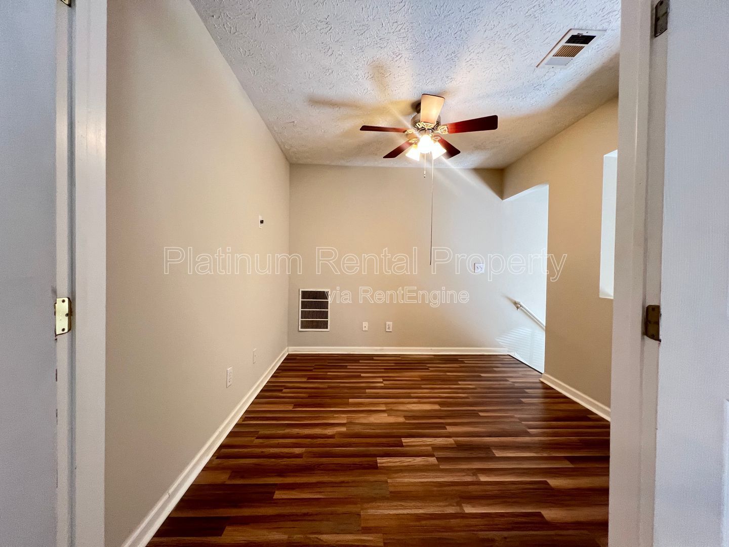 Gallery Image 16
